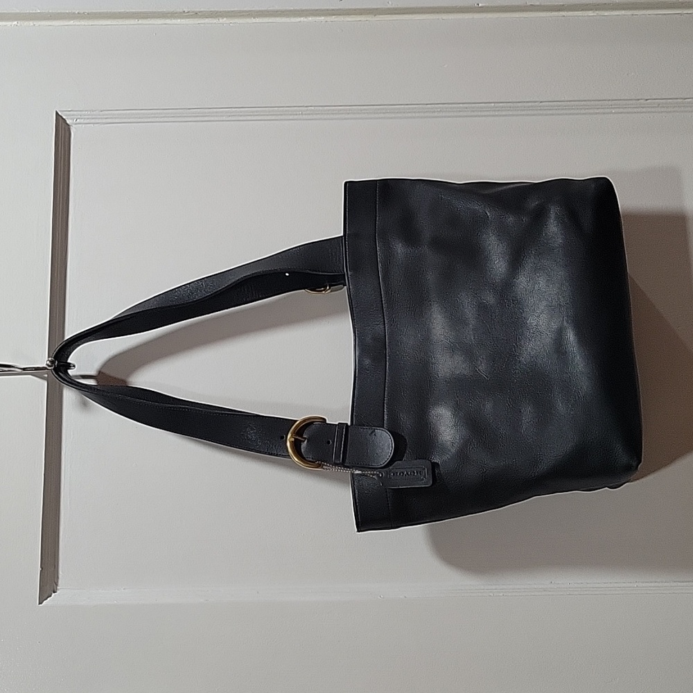 Vintage black leather COACH Soho Lafayette handbag